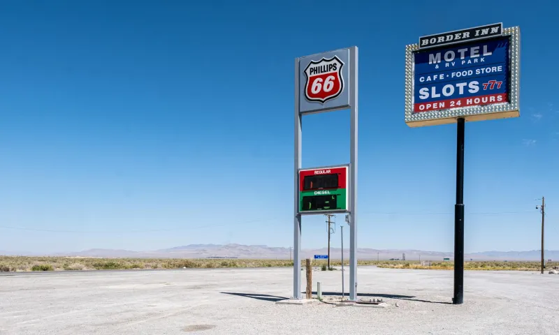 Before Star Ratings, Travelers Cracked a Secret Code Hidden on America's Roadsides