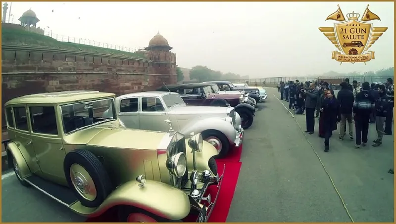 Where Did the Sunday Drive Go — And Why Some People Are Bringing It Back